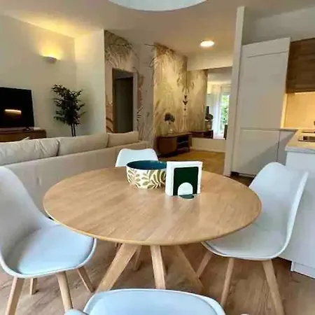 Luxury 2 Bedroom Apartament, Close To San Siro, Fiera And 10 Min Metro To Duomo Milan