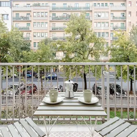 Luxury 2 Bedroom Apartament, Close To San Siro, Fiera And 10 Min Metro To Duomo Appartement Milan